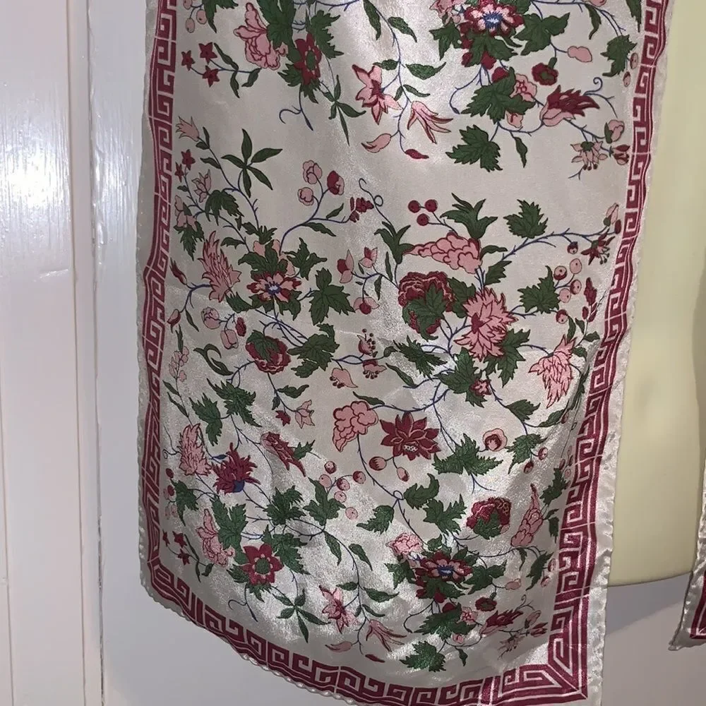 ‎Pink & green floral polyester scarf